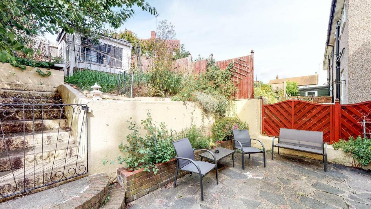 Orchards In Orpington Villa Exterior foto